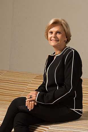 Arq. Sara Topelson